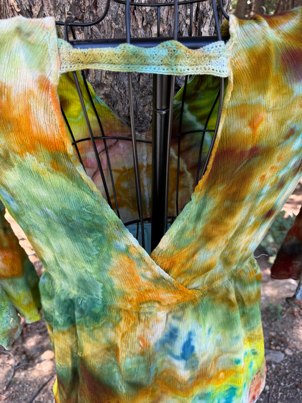 Long Sleeve - Green Burst - Large
