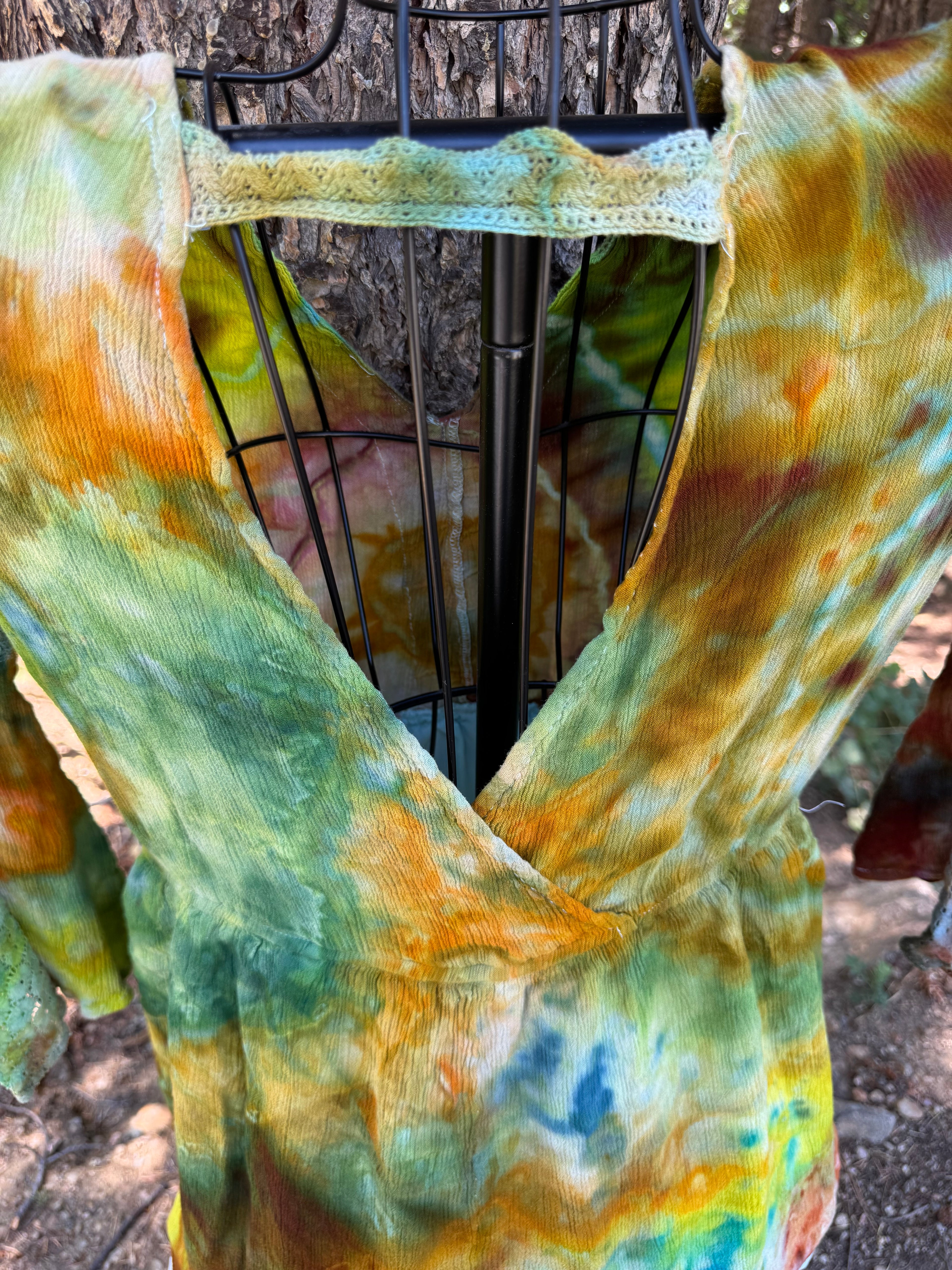 Long Sleeve - Green Burst - Large