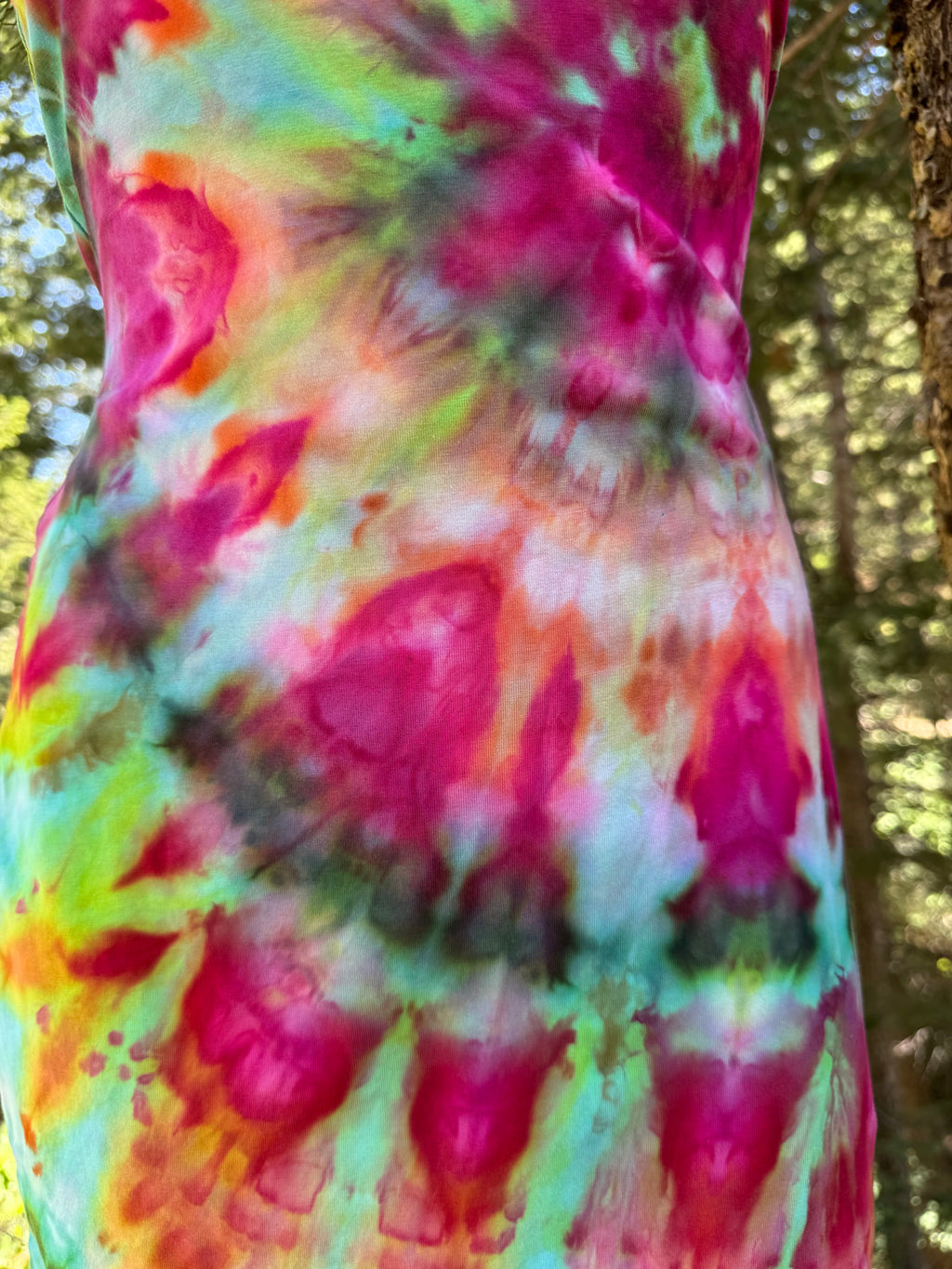 Vibrant Ice-Dyed Fitted Dress - Medium